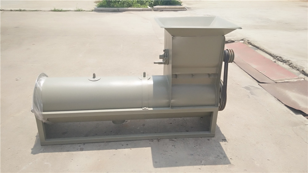 芭蕉芋淀粉設(shè)備之打粉機(jī)